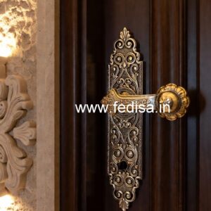 Elegant Brass Hardware Decor Ideas No-700