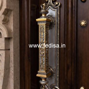 Elegant Brass Hardware for Luxury Apartments No-5692