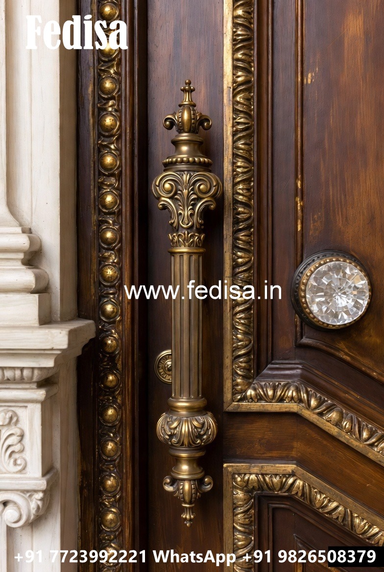 Elegant Brass Pull Collections for Villas No-6373