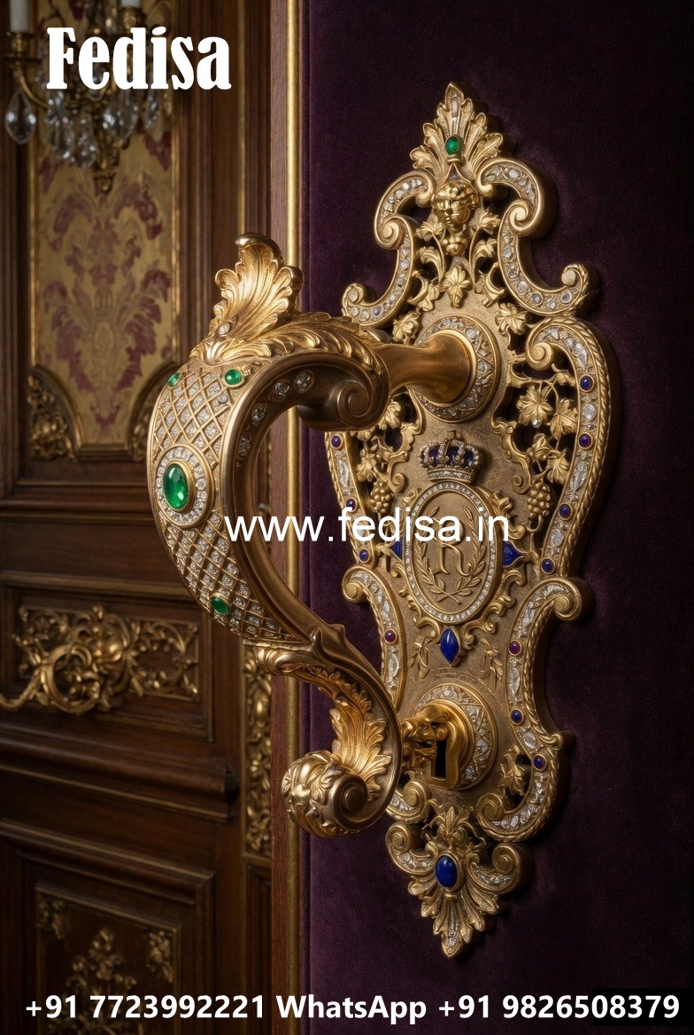 Antique Brass Door Pulls for Grand Interiors No-6670