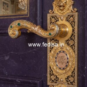 Elegant Brass Door Hardware for Stylish Spaces No-9045