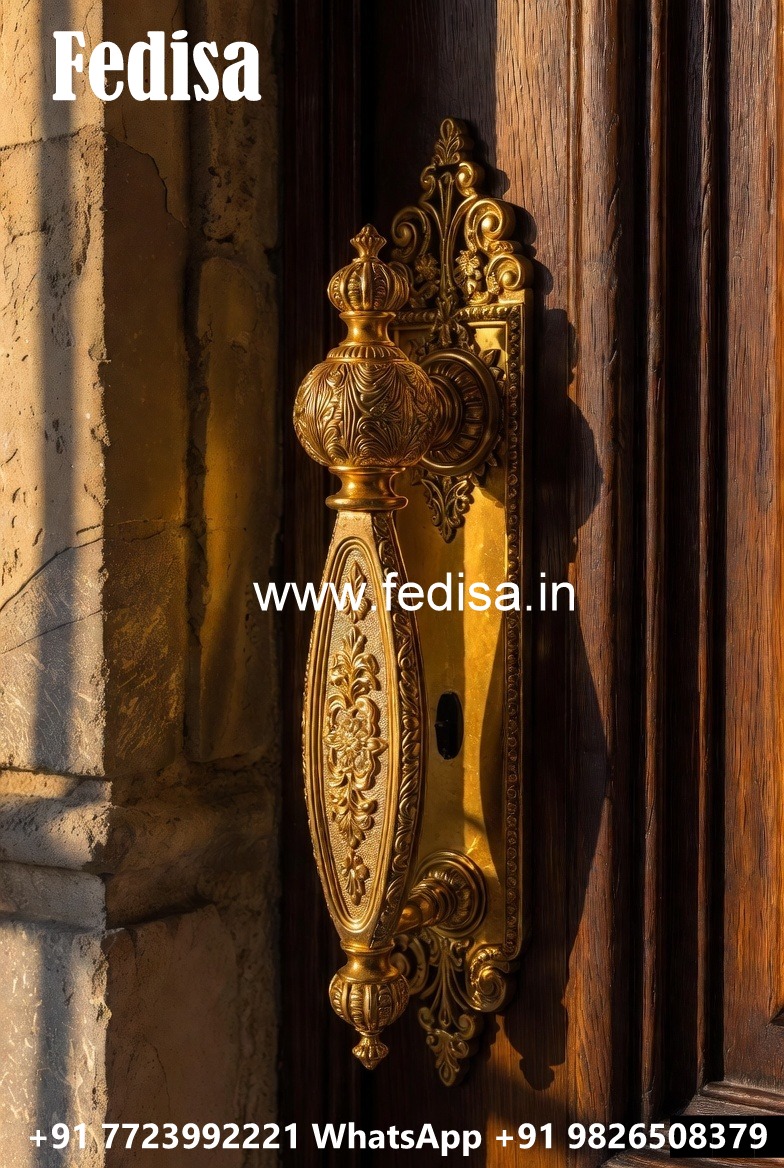 Elegant Brass Pull Handle Decor No-9253